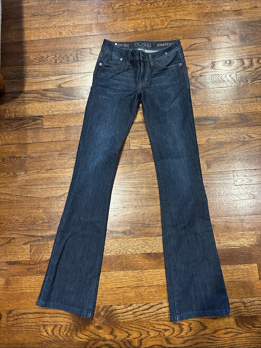 DL1961 Women's Dark Blue Flare Jeans